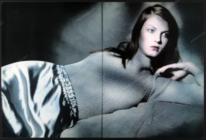 Cerruti 1998 4-Page Print Ad - Angela Lindvall, Paolo Roversi