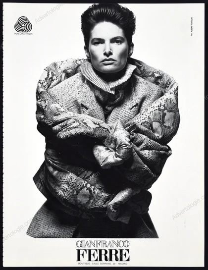 Gianfranco Ferré 1989 Print Ad -Lynne Koester, Albert Watson