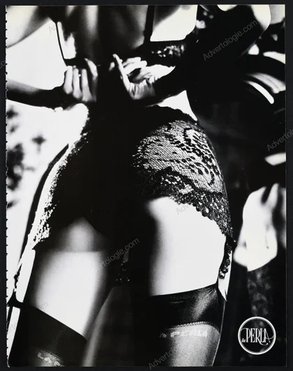 La Perla Lingerie 1998 3-Page Print Ad