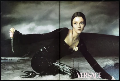Versace 1998 7-Page Print Ad - Steven Meisel