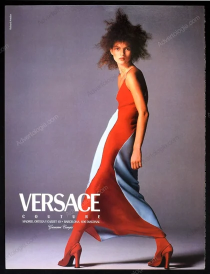 Versace Couture 1996 Print Ad - Kate Moss, Richard Avedon