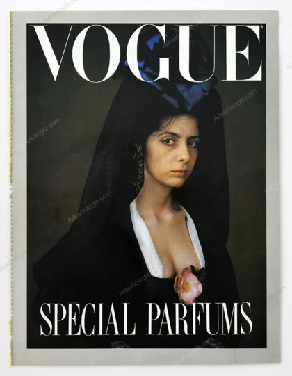 Vogue Spécial Parfums 1984 Vogue Paris 13-Page Editorial