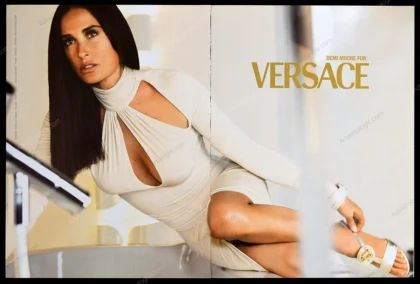 Versace 2005 Print Ad - Demi Moore, Mario Testino