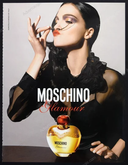 Moschino Glamour Perfume 2009 Print Ad - Mariacarla Boscono