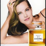 Chanel N°5 Perfume 1994 Print Ad - Carole Bouquet