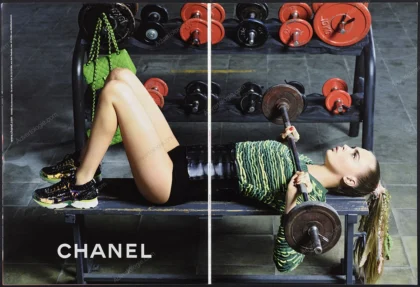 Chanel 2014 4-Page Print Ad - Cara Delevingne