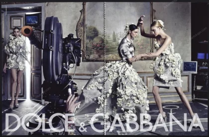 Dolce & Gabbana 2009 Print Ad - Mariacarla Boscono, Caroline Trentini
