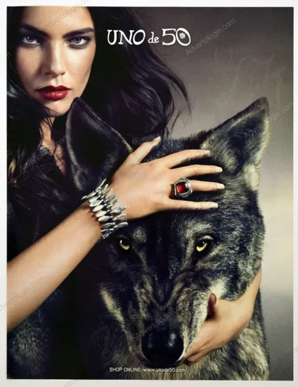 Uno de 50 Jewelry 2012 Print Ad - "Wolf"
