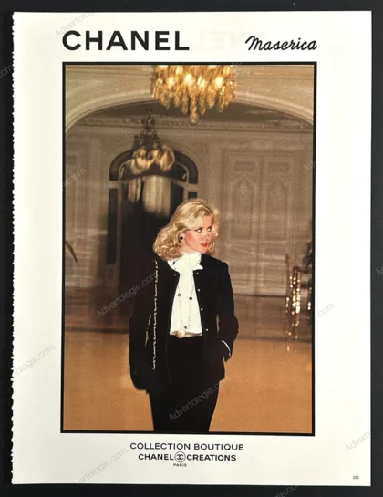 Chanel Collection Boutique 1980 4-Page Advertorial - Marie Helvin