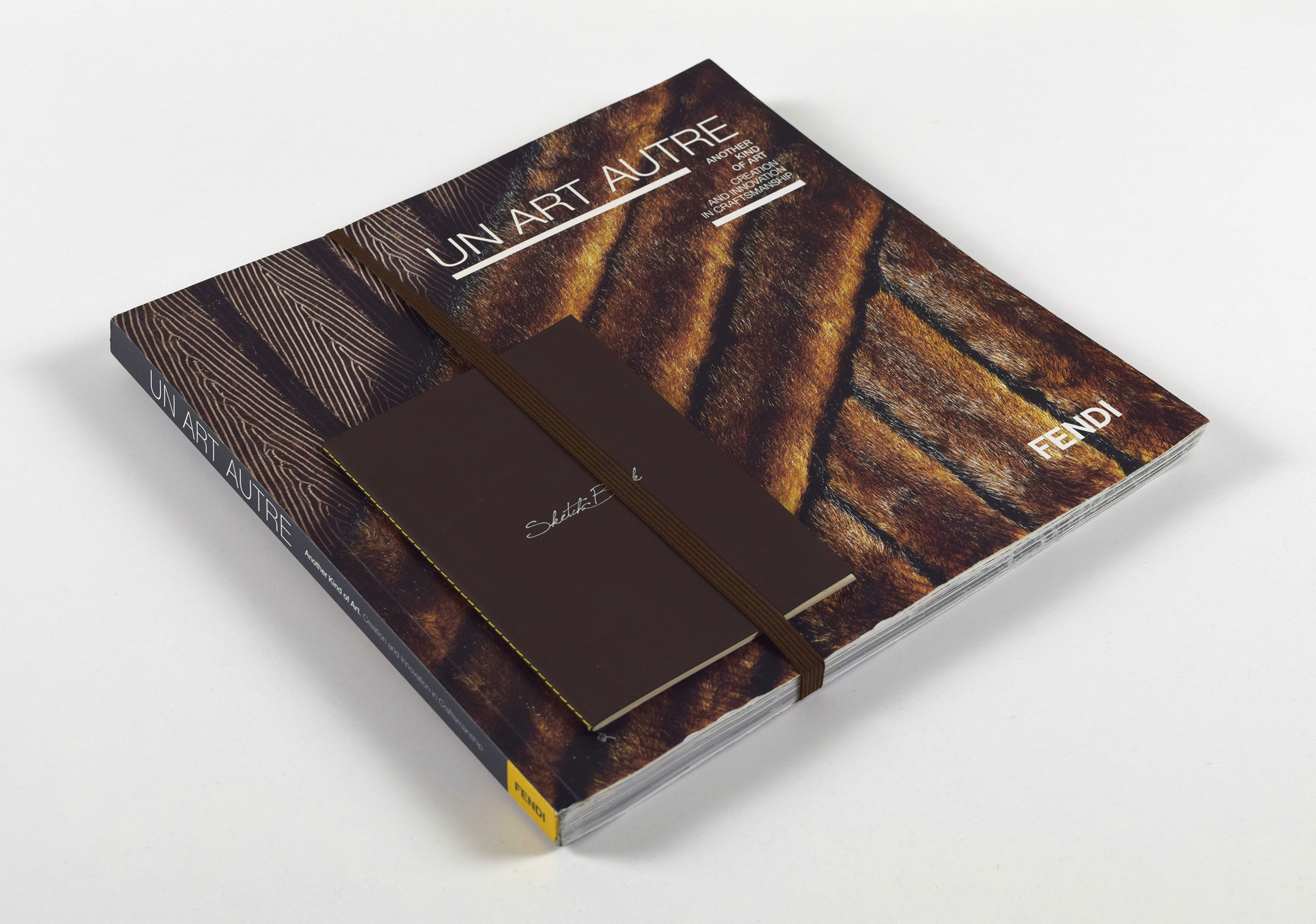 Fendi Un Art Autre 2013 Tokyo Exhibition Catalogue – Karl Lagerfeld Fur Sketchbook